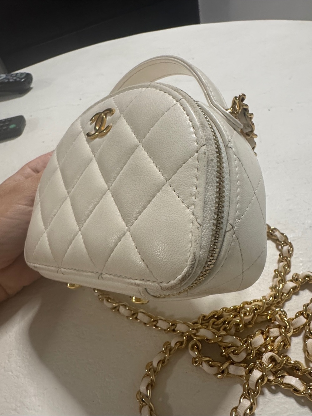 CHANEL White Quilted Mini Crossbody with Gold Chain - Picture 7 of 11